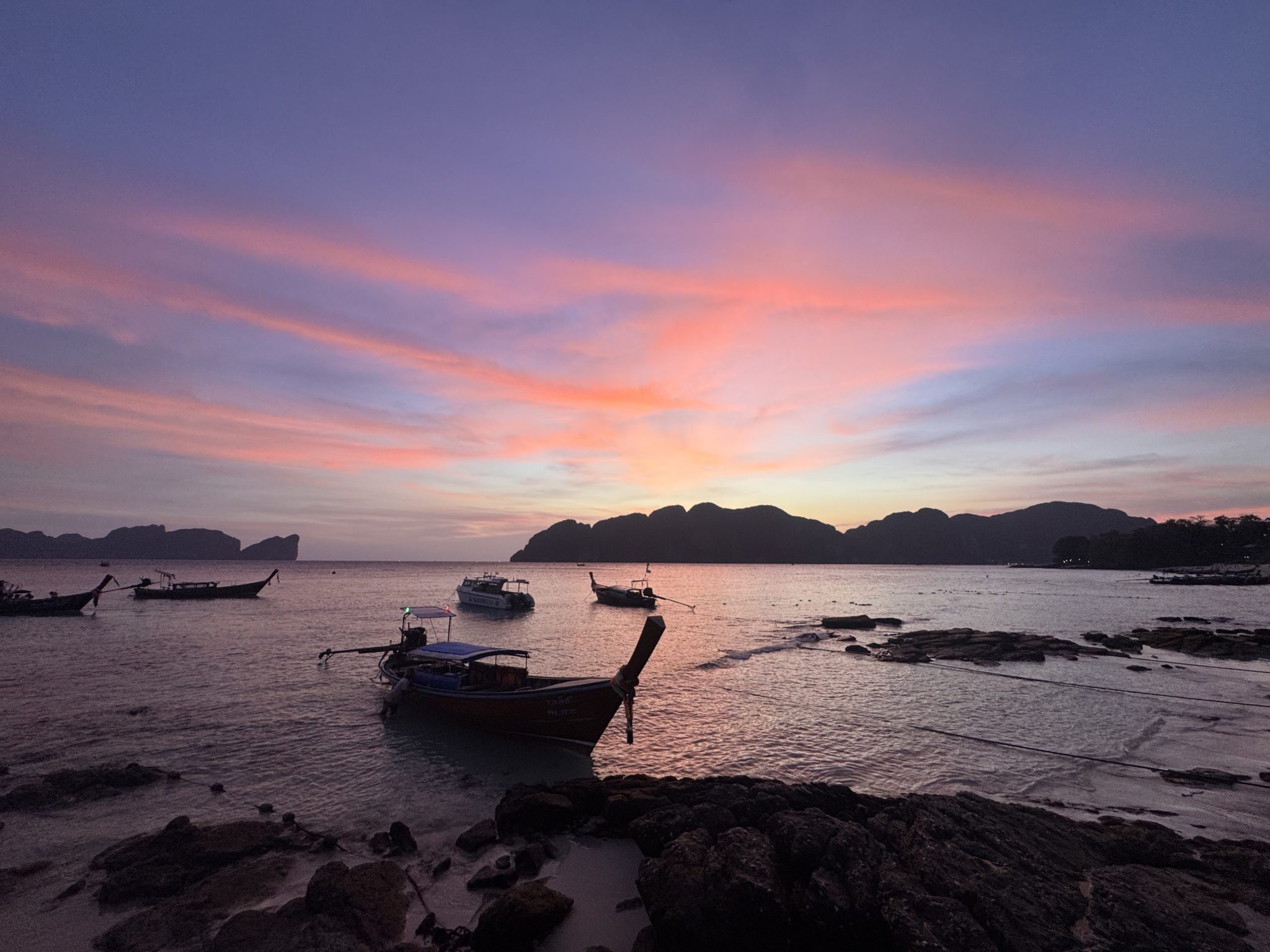 DÍAS 6/7/8 - PHI PHI