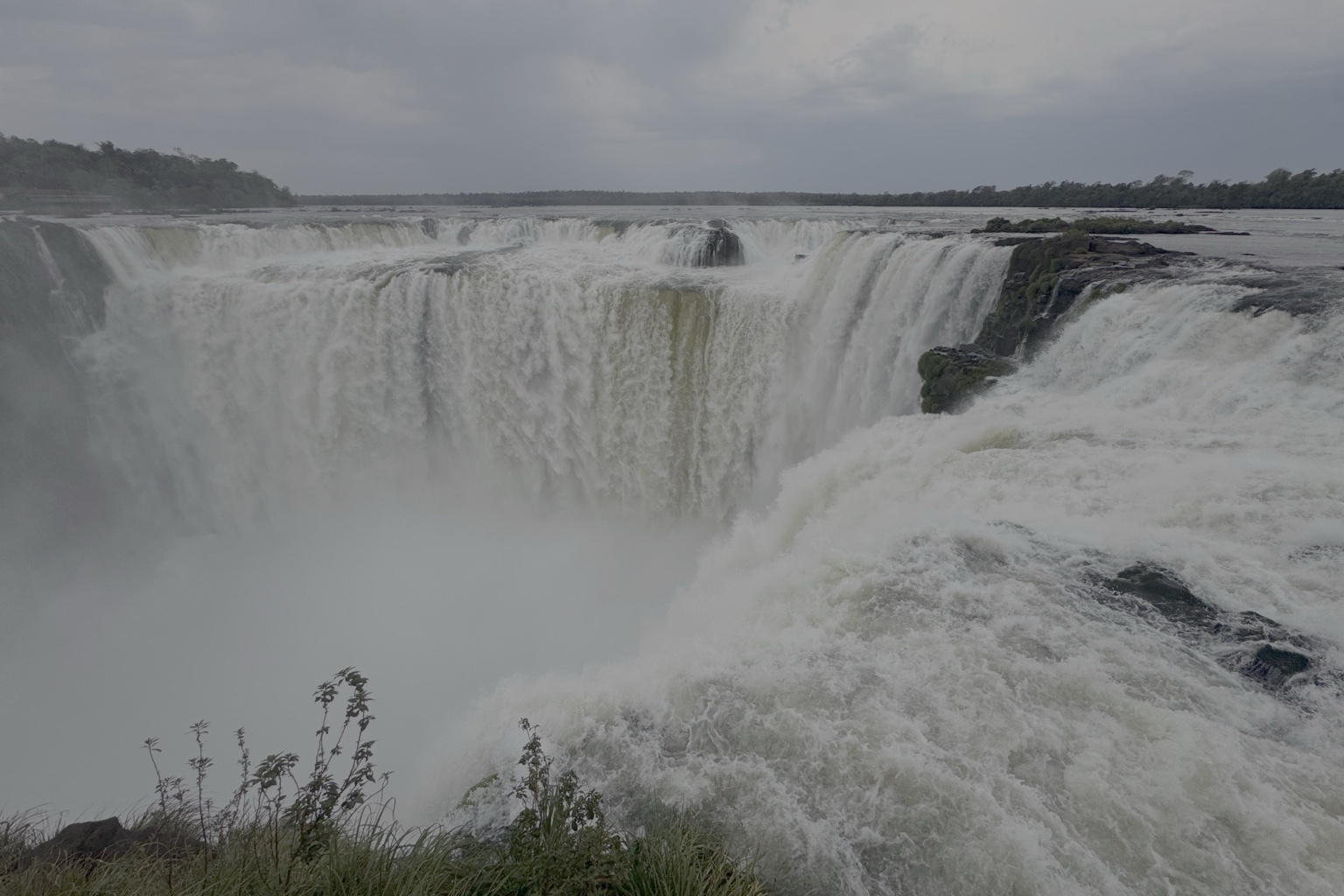 DÍAS 12/13/14 IGUAZÚ
